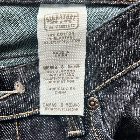 LEVI Strauss Signature Low Rise Bootcut Misses 6 - Picture 9 of 11